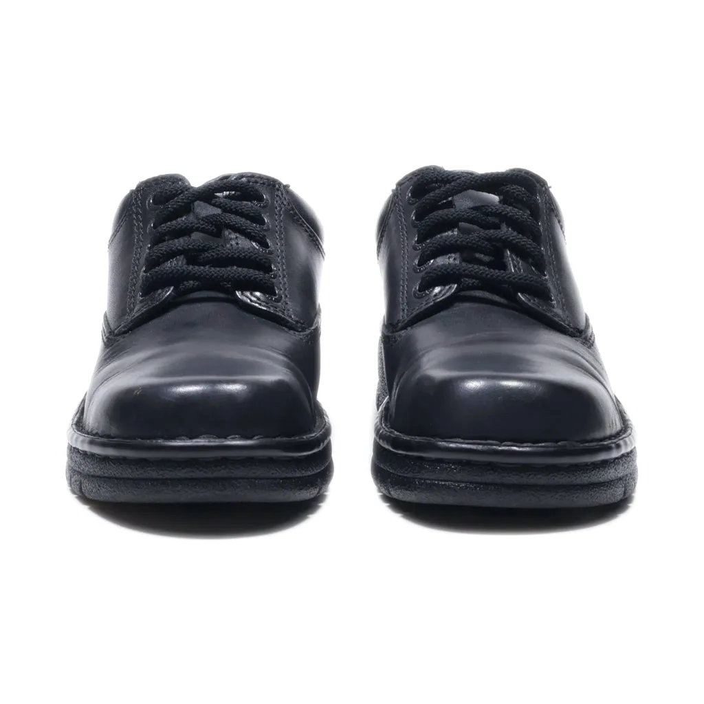 Eastland Trainers & Sneakers Leather Black Colour For Women