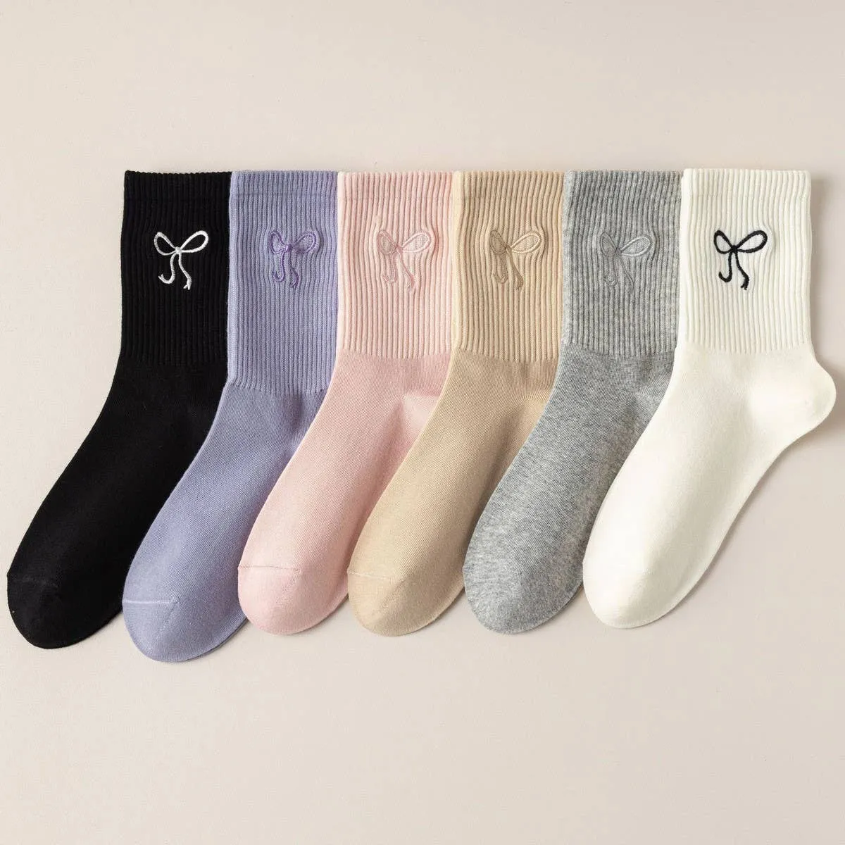 Women's Embroidered Bow Socks - Purple